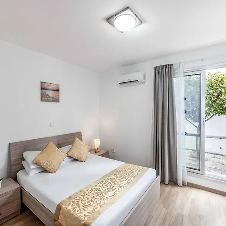 Ana Coral Вилла Пейя