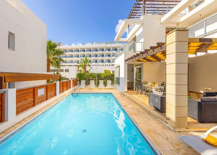 Villa Ana Coral Pégeia